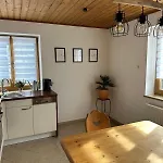Freistehendes Haus - Garten - Netflix - Stellplatz - 30 Minuten Zum Chiemsee Tatil Evi
