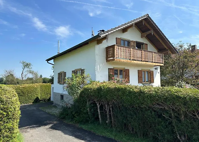 Freistehendes Haus - Garten - Netflix - Stellplatz - 30 Minuten Zum Chiemsee Сasa de vacaciones Rott am Inn